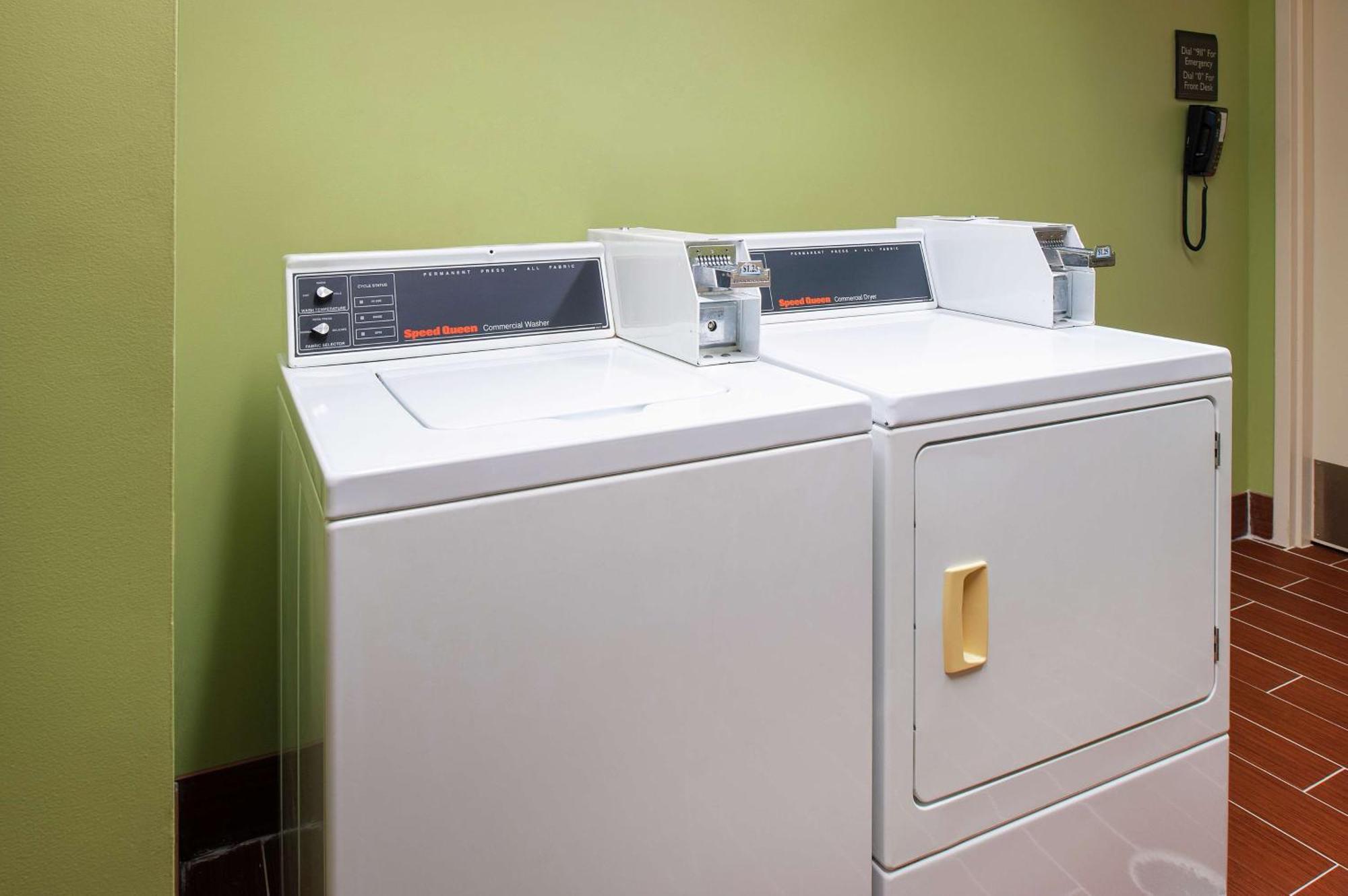 Hilton Garden Inn Allentown Bethlehem Airport Εξωτερικό φωτογραφία