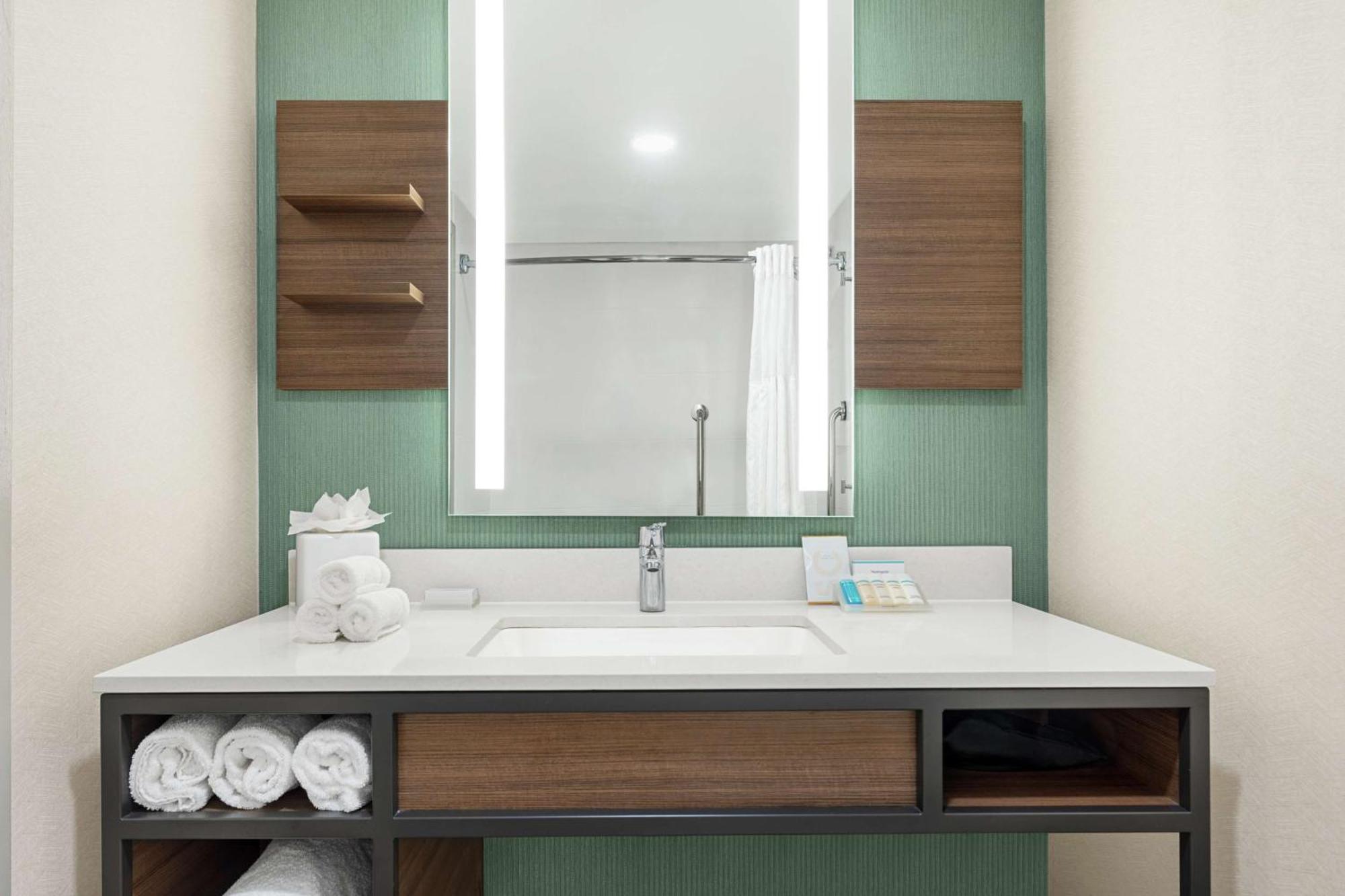 Hilton Garden Inn Allentown Bethlehem Airport Εξωτερικό φωτογραφία