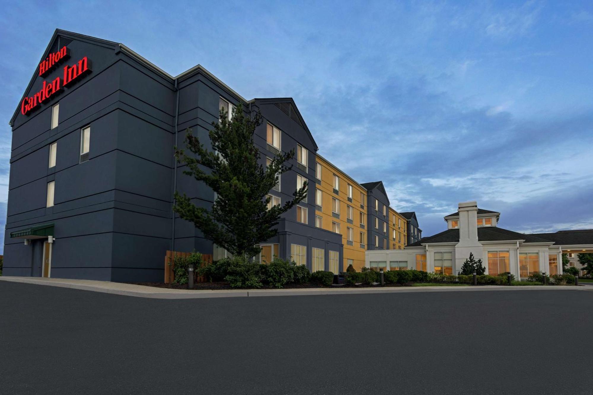 Hilton Garden Inn Allentown Bethlehem Airport Εξωτερικό φωτογραφία